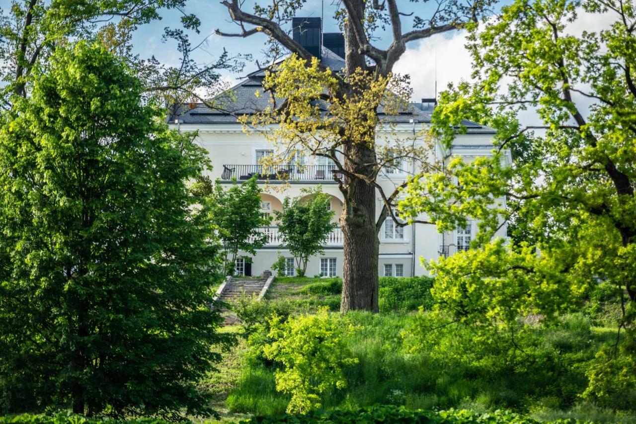 Palac Komierowo Sępólno Krajeńskie Exteriör bild