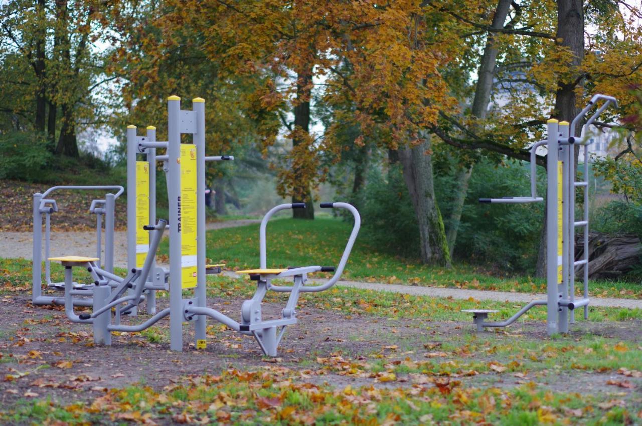 Palac Komierowo Sępólno Krajeńskie Exteriör bild